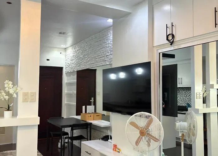 Codys Corner Bgc Private 4*
