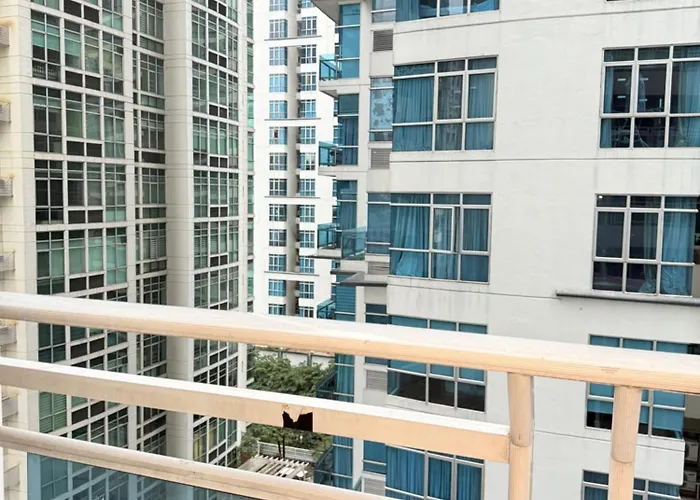 Aparthotel Codys Corner Bgc Private