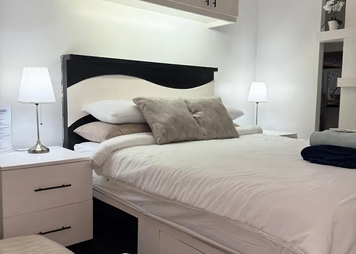 Codys Corner Bgc Private Aparthotel 4*